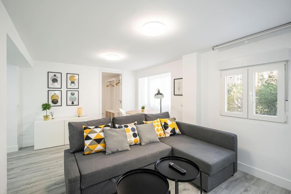 Precioso Apartamento Familiar En Area Residencial *
