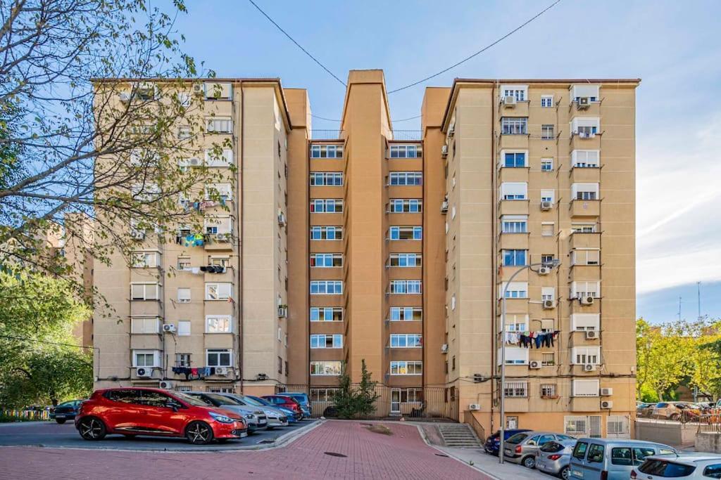 Precioso Apartamento Familiar En Area Residencial Apartamento *