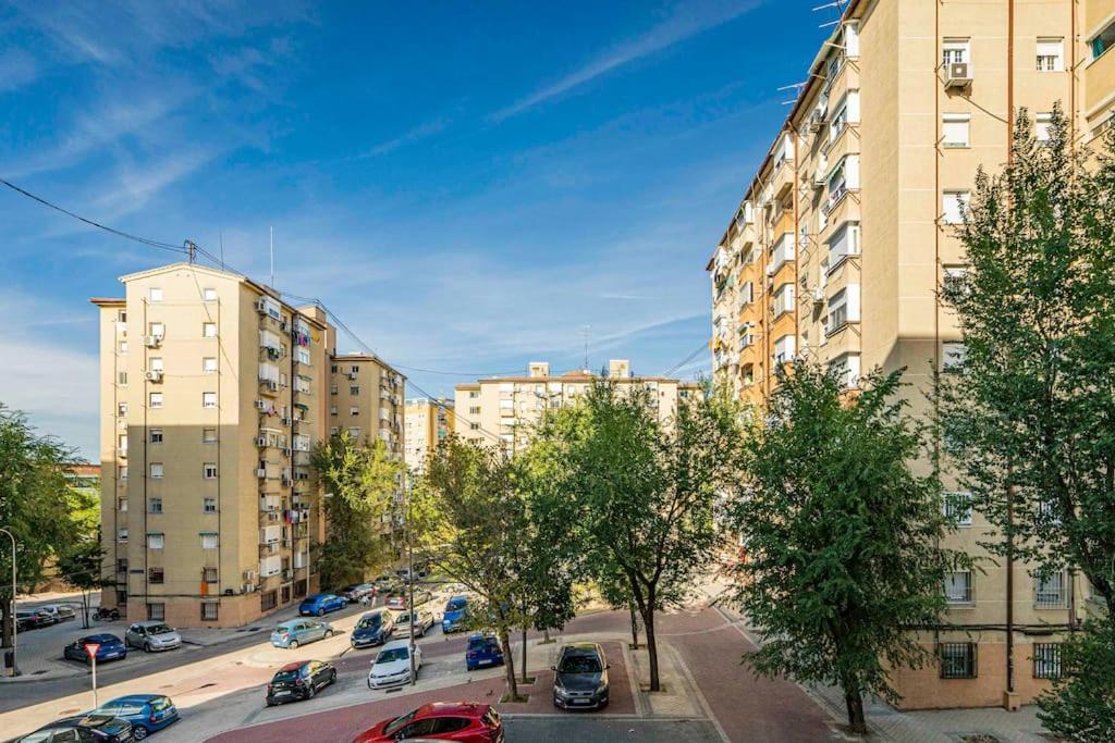 Precioso Apartamento Familiar En Area Residencial Madrid